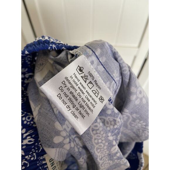 Earthbound Trading Co Mens Shorts Sz S Blue House Elephant Drawstring - Picture 7 of 8